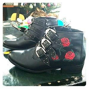 NWT Nasty Gal Black Rose Booties
